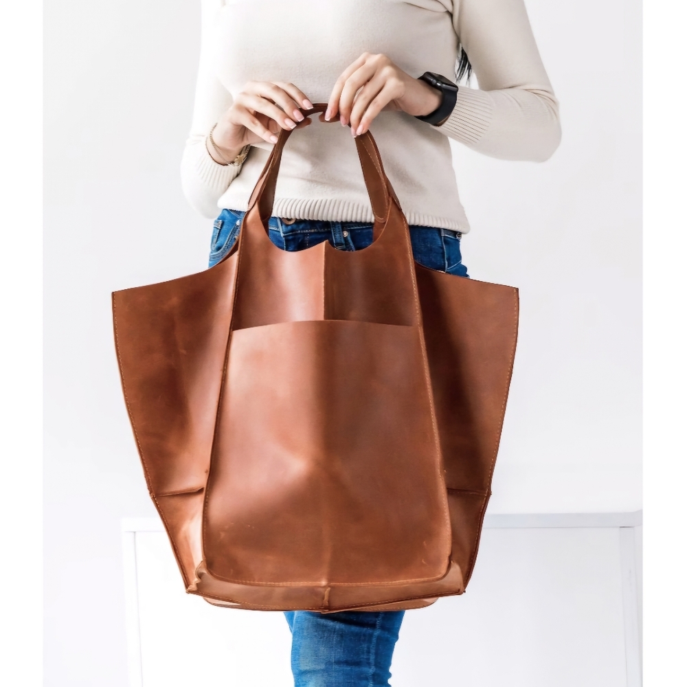 Large leather tote